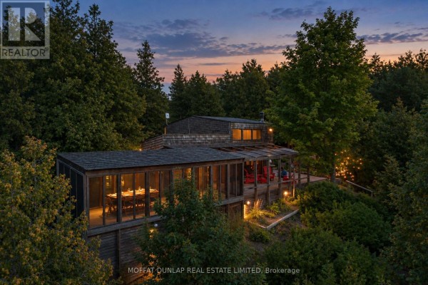 Solarium - 993124 Mono-adjala Townline, Mono, ON L9W6H3 Photo 3