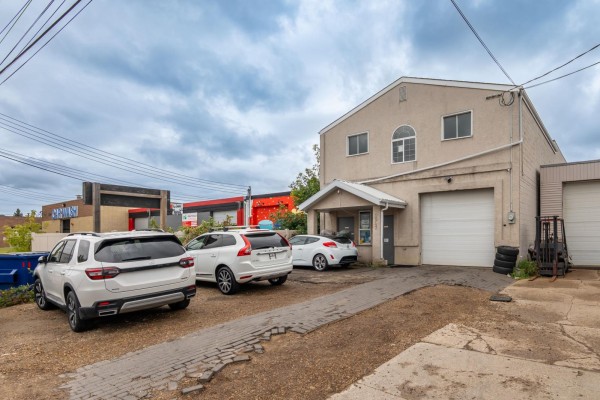 9947 69 Avenue, Edmonton, Ab T6e 0t1, Canada, Edmonton