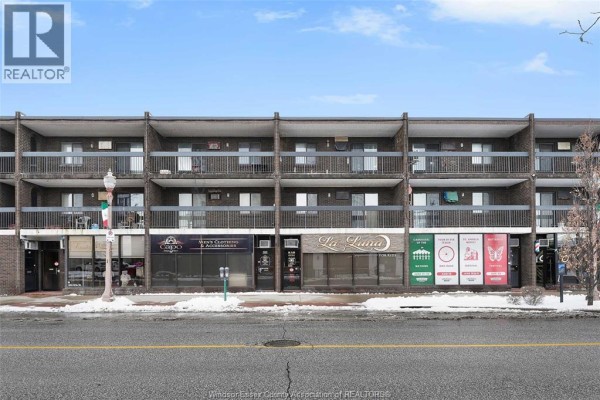 995 Elsmere, Windsor, ON N9A2A8 Photo 2