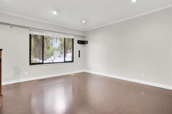 9974 127b Street, Surrey, BC V3V6T1 Photo 5