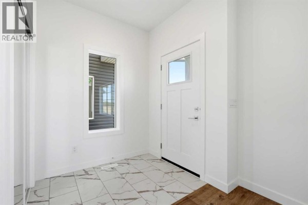 9993 Huxbury Drive Ne, Calgary, AB, photo 2