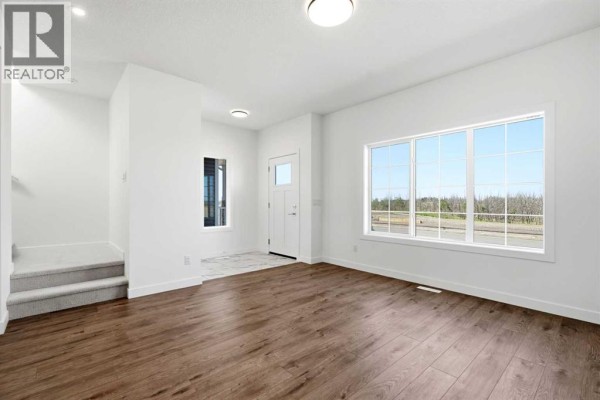 2pc Bathroom - 9993 Huxbury Drive Ne, Calgary, AB T1X0L4 Photo 4