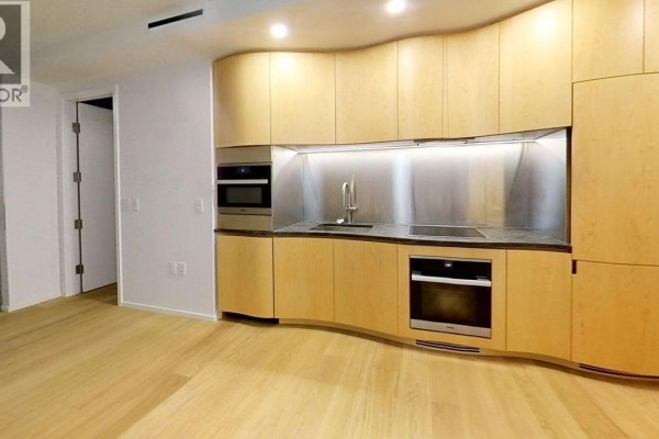 9xx 1568 Alberni Street, Vancouver, BC, photo 2