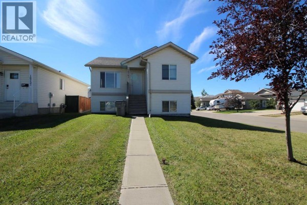 Bedroom - A,b, 10761 73 Avenue, Grande Prairie, AB T8W2T5 Photo 2