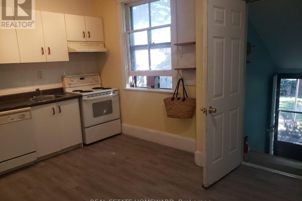 Bedroom - A (1st Flr) - 687 Dupont Street, Toronto, ON M6G1Z5 Photo 3