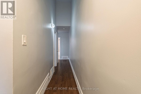 A - 1132 The Queensway Avenue, Toronto, ON, photo 3