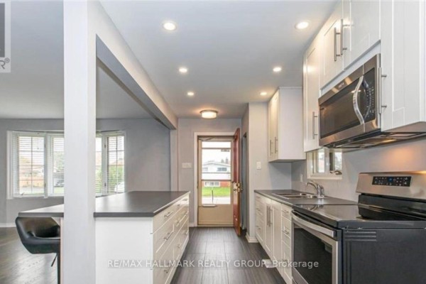 Bedroom - A - 1387 Sault Street, Ottawa, ON K1E1G8 Photo 4