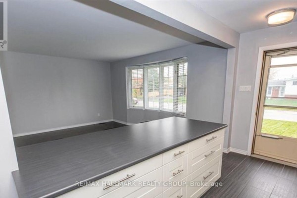 A - 1387 Sault Street, Ottawa, ON K1E1G8 Photo 5