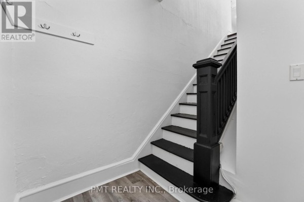 A - 14 Denistoun Street, Welland, ON L3C1T9 Photo 3