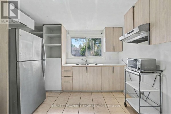 Kitchen - A - 1480 Heatherington Road, Ottawa, ON K1V6S1 Photo 4