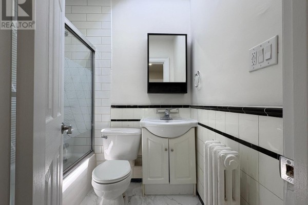 A - 1611 Bayview Avenue, Toronto, ON M4G3B5 Photo 5