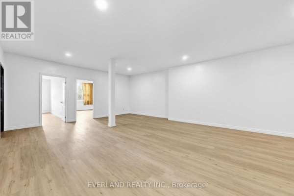 A - 20 King Street E, Oshawa, ON L1G4Y5 Photo 4