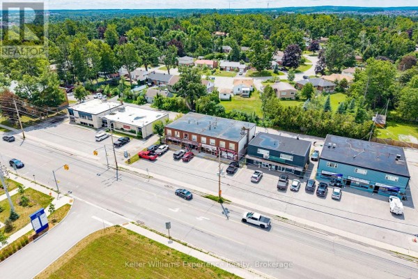 A - 247 West Street N, Orillia, ON, photo 3
