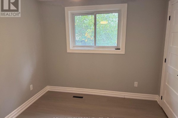 Bedroom 2 - A - 286 Lorindale Drive, Oshawa, ON L1H6X4 Photo 4