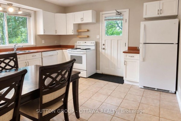 A - 3033 Richmond Road, Ottawa, ON K2B6S6 Photo 2