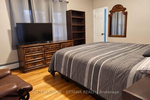 A - 3033 Richmond Road, Ottawa, ON K2B6S6 Photo 3