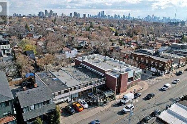 A - 349 Oakwood Avenue, Toronto, ON, photo 3
