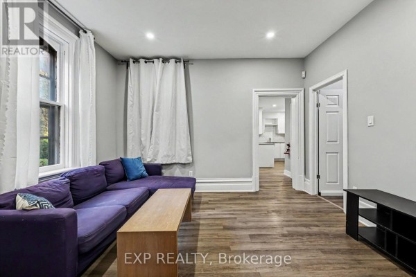 Bedroom 2 - A - 419 Besserer Street, Ottawa, ON K1N6B9 Photo 5