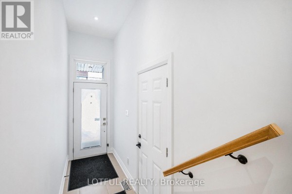 Bedroom - A - 58 Young Street, Ottawa, ON K1S3H9 Photo 3