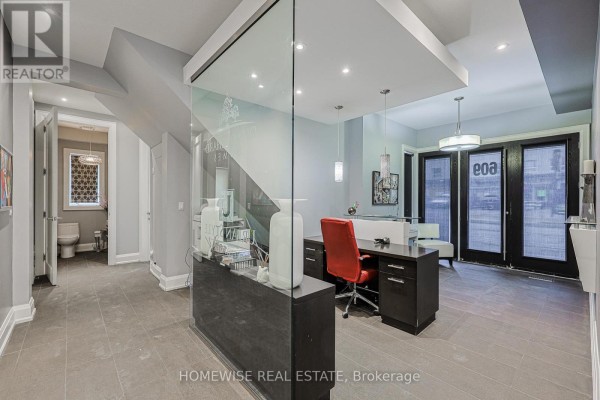 A - 609 Marlee Avenue, Toronto, ON M6B3J6 Photo 3