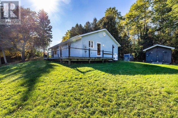 A & B - 4866 Sackville Bridge Road, Hamilton Township, ON K0L1E0 Photo 2