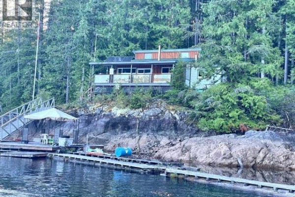 A-10640 Powell Lake, Powell River, BC, photo 2