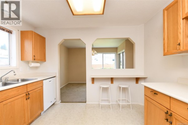 Laundry room - A 2179 Urquhart Ave, Courtenay, BC V9N7W3 Photo 5