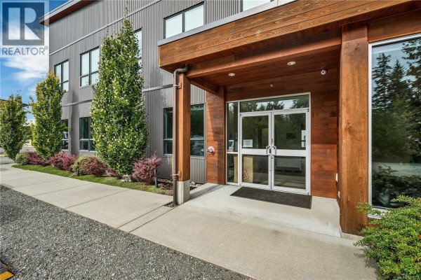 A 2218 Airport Rd, Campbell River, BC, photo 3