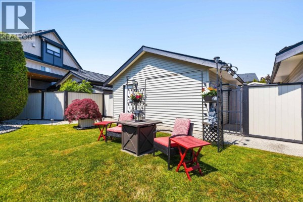 A 2484 Nile Gate, Port Coquitlam, BC V3B8B3 Photo 4