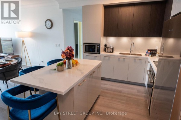 A 3207 - 8 Water Walk Drive, Markham, ON, photo 3