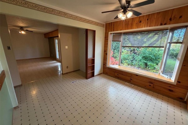 Bedroom - A 39103 501 Highway, Tache Rm, MB R5J0B1 Photo 5