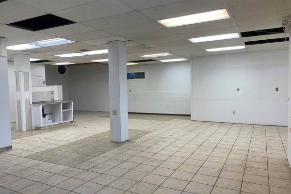A 45845 Yale Road, Chilliwack Downtown, Chilliwack, BC V2P2N6 Photo 5