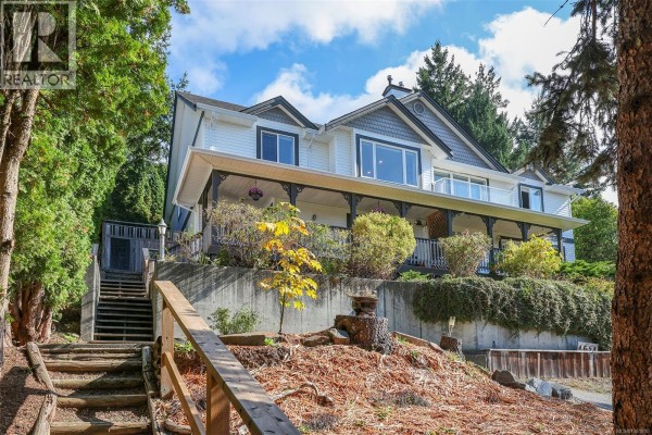 Kitchen - A 4654 Cruickshank Ave, Courtenay, BC V9N7W6 Photo 2
