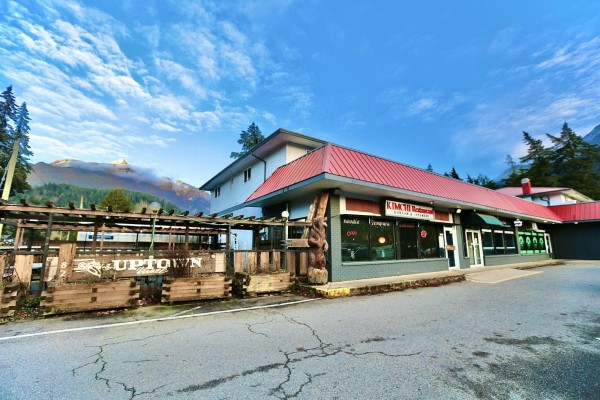 A 821 6th Avenue, Hope, Hope, BC, photo 2