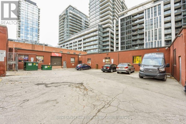 A B C - 381 Richmond Street E, Toronto, ON M5A1P6 Photo 5