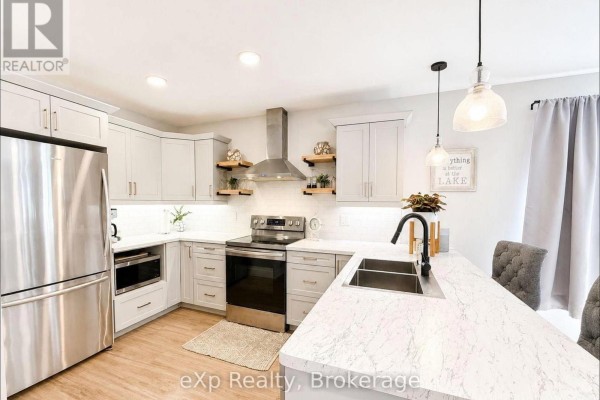 A - 340 Nelson Street, Kincardine, ON N2Z1X7 Photo 4