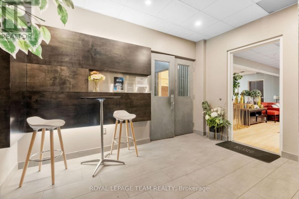A01 - 450 Rideau Street, Ottawa, ON K1N5Z4 Photo 5