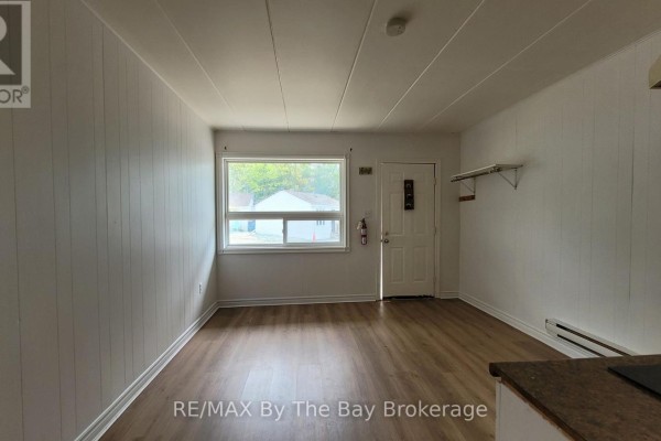 A05 - 280 River Road E, Wasaga Beach, ON L9Z2L7 Photo 4