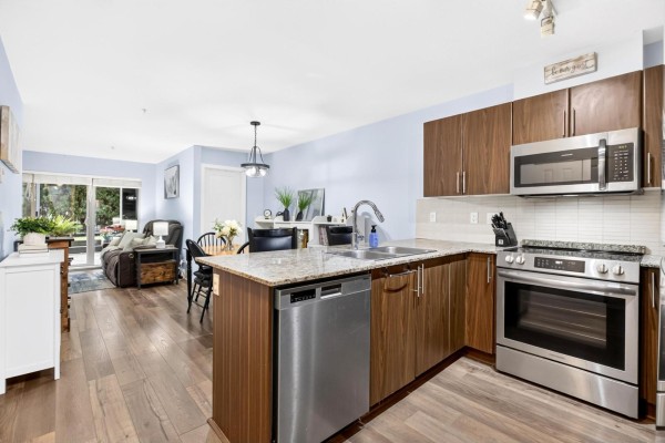 A108 8929 202 Street, Langley, BC V1M0B4 Photo 4