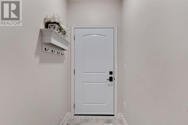 Bedroom 2 - A302 - 112 Union Street E, Waterloo, ON N2J0E4 Photo 4