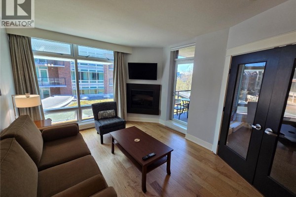 A316 810 Humboldt St, Victoria, BC, photo 2