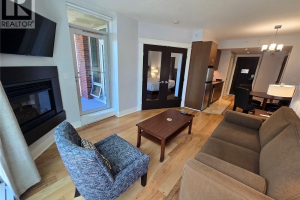 A316 810 Humboldt St, Victoria, BC, photo 3
