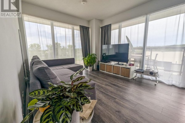 A506 - 1117 Cooke Boulevard W, Burlington