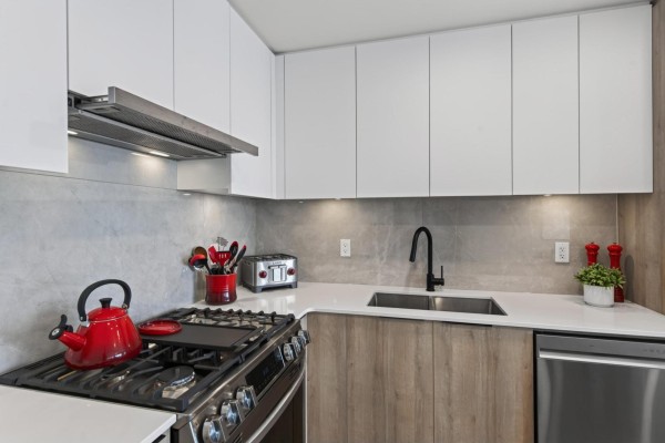 A521 7980 206a Street, Langley, BC V2Y3Z8 Photo 5