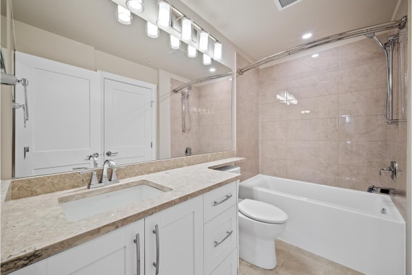 A524 8233 208b Street Street, Langley, BC V2Y4M7 Photo 4