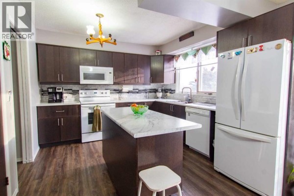 Bedroom - A&b, 84052 Hwy 59, La Glace, AB T0H2J0 Photo 5