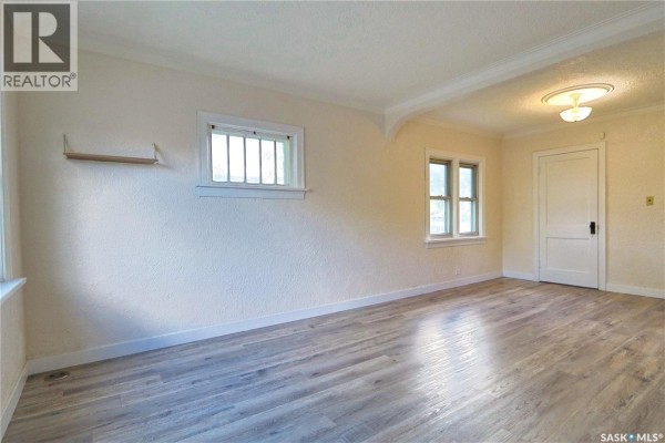 Kitchen - A&b 1824 Winnipeg Street, Regina, SK S4P1G2 Photo 2