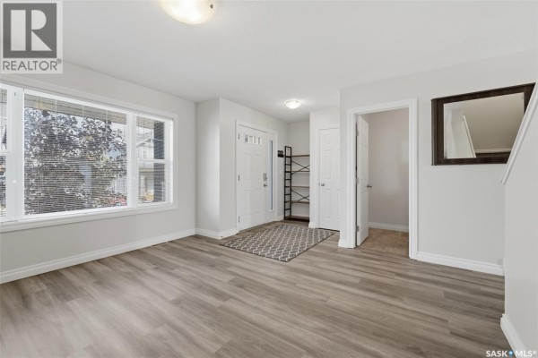 Bedroom - A&b 5625 Mccaughey Street, Regina, SK S4W0P3 Photo 5