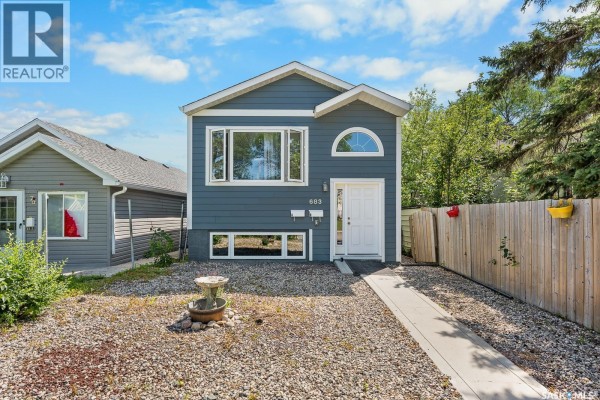 Kitchen - A&b 683 Garnet Street, Regina, SK S4T2W9 Photo 2
