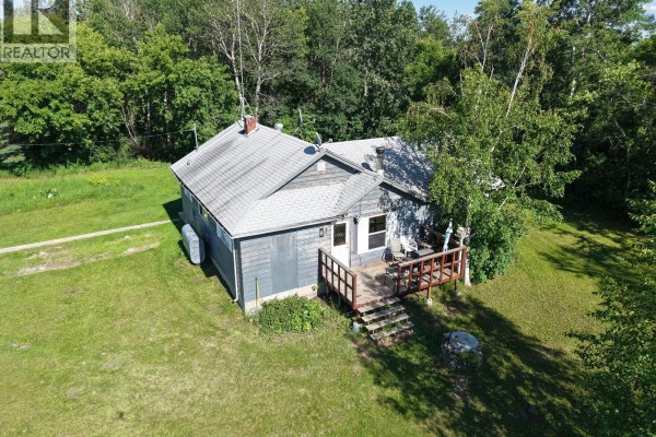 Bedroom - Acreage Near Shipman In North-east Saskatchewan, Torch River Rm No  488, SK S0J2Z0 Photo 4